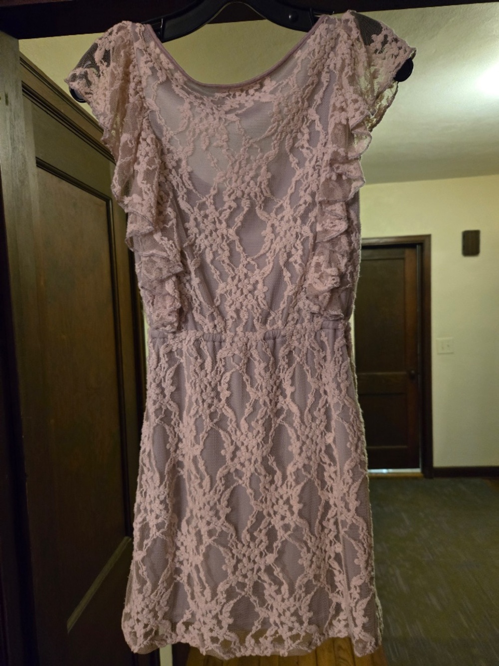 Lace top - Picture 2 of 4